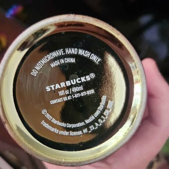 Starbucks 2022 iridescent mug & spoon set - Picture 5 of 5